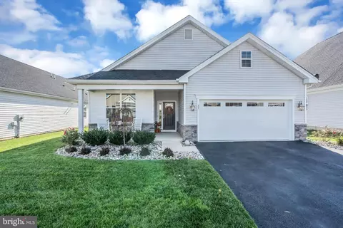 35 Saratoga Rd, New Egypt, NJ 08533
