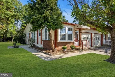 81 Milford Ave #A, Manchester Township, NJ 08759