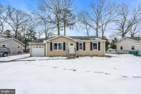 463 Ensign Rd, Forked River, NJ 08731