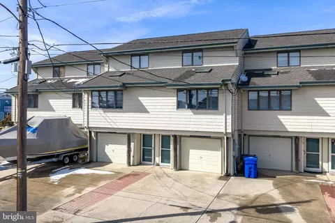 601 N Del Ave #12, Beach Haven, NJ 08008