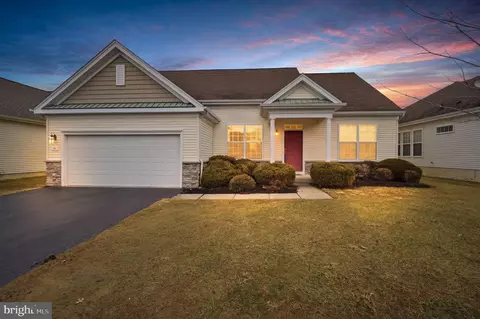 76 Portland St, Barnegat, NJ 08005