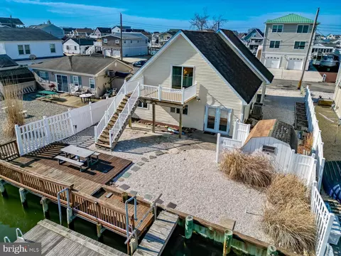 119 S Captains Dr, Little Egg Harbor Twp, NJ 08087