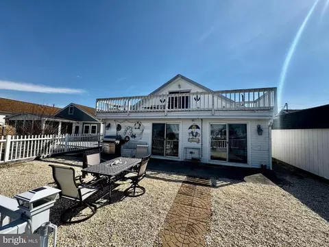133 N Ensign Dr, Little Egg Harbor Twp, NJ 08087