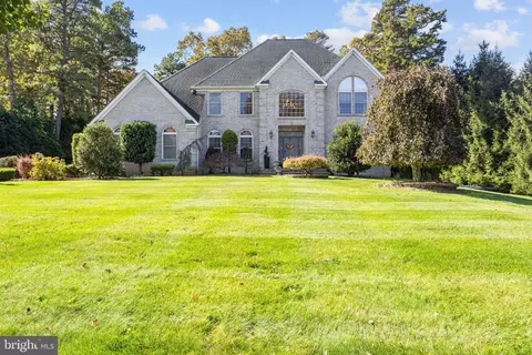 Exterior - 14 Conor Rd, Jackson, NJ 08527 photo 3 of 8