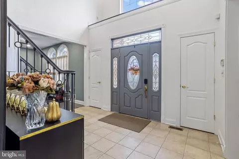 Entry Way - 14 Conor Rd, Jackson, NJ 08527 photo 2 of 10