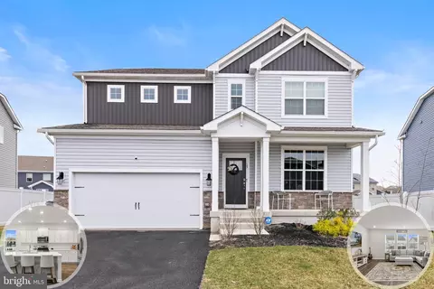 15 Holloway Ave, Manahawkin, NJ 08050