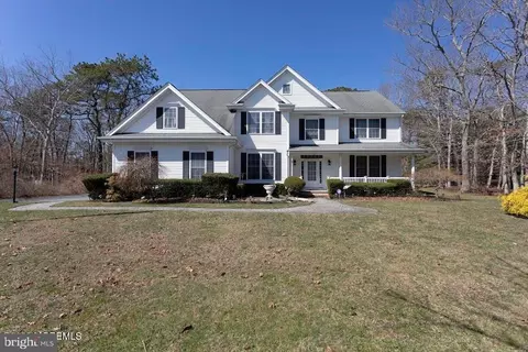 33 Cypress Ln, West Creek, NJ 08092
