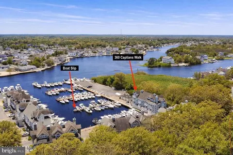 360 Captains Walk #60, Forked River, NJ 08731