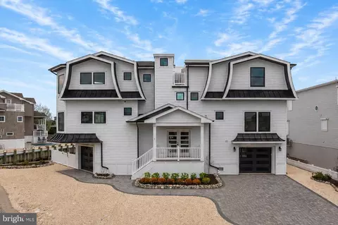 1 Cedars Ave, Harvey Cedars, NJ 08008