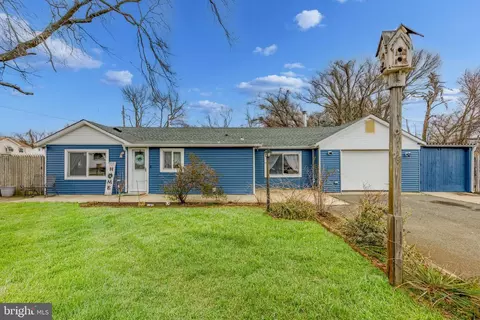 191 Brennan Concourse, Bayville, NJ 08721