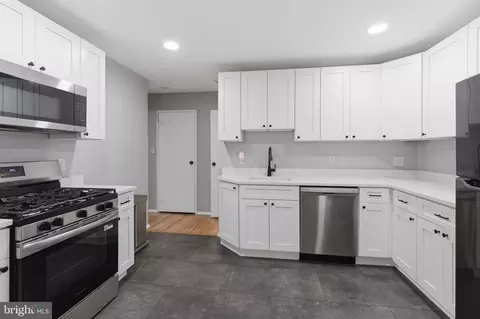 12 Heron St #D, Manchester, NJ 08759