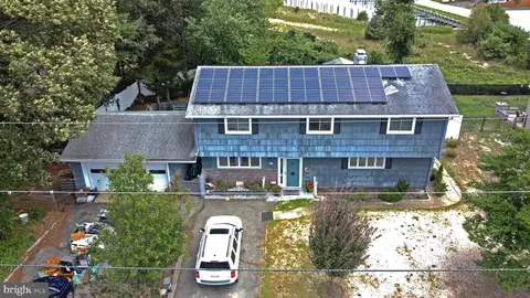 15 Cedarcrest Dr, Bayville, NJ 08721