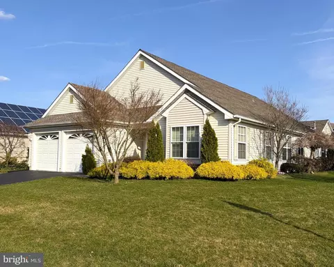 7 Ivy Hill Rd, Lakewood, NJ 08701