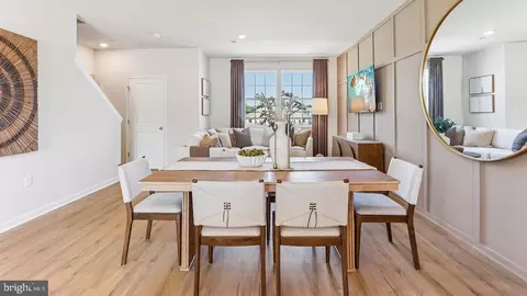 28 Forest Park Dr, Waretown, NJ 08758