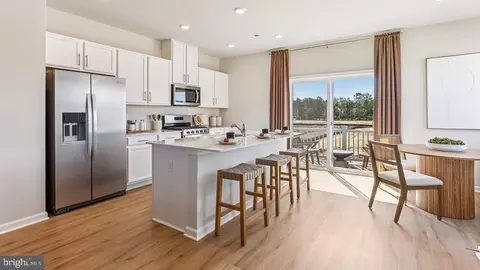 30 Forest Park Dr, Waretown, NJ 08758