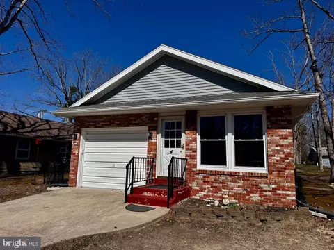 4 Dogwood Rd #29, Manahawkin, NJ 08050