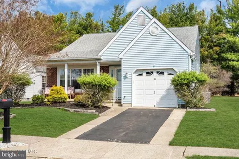 27 Abergele Dr, Toms River, NJ 08757