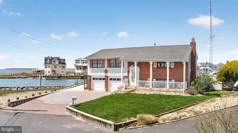 40 Iowa Ct, Little Egg Harbor Twp, NJ 08087