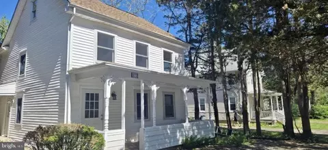 377 N Main St, Barnegat, NJ 08005