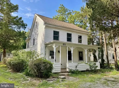 377 N Main St, Barnegat, NJ 08005