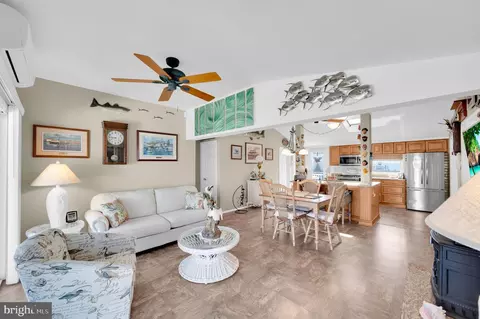 264 Heron Rd, Tuckerton, NJ 08087