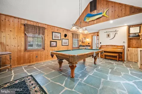 Entry Way - 609 Spaulding Ave, Forked River, NJ 08731 photo 4 of 8