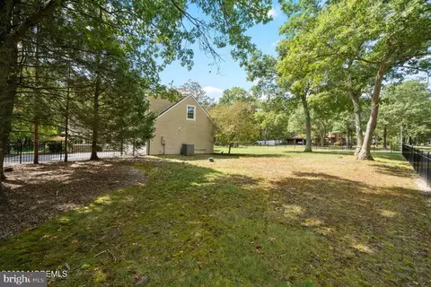 Exterior - 609 Spaulding Ave, Forked River, NJ 08731 photo 3 of 12