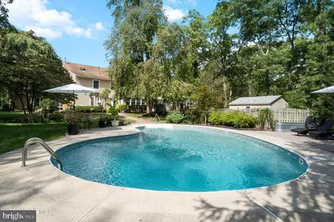 Exterior - 609 Spaulding Ave, Forked River, NJ 08731 photo 11 of 12
