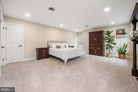 Bedroom - 609 Spaulding Ave, Forked River, NJ 08731 photo 6 of 6