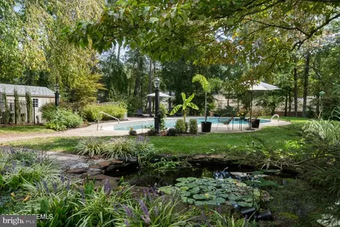 Exterior - 609 Spaulding Ave, Forked River, NJ 08731 photo 8 of 12