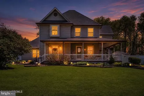 443 Stony Point Dr, Forked River, NJ 08731