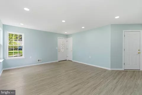 Living - 13 Abbey Ct, Forked River, NJ 08731 photo 1 of 6