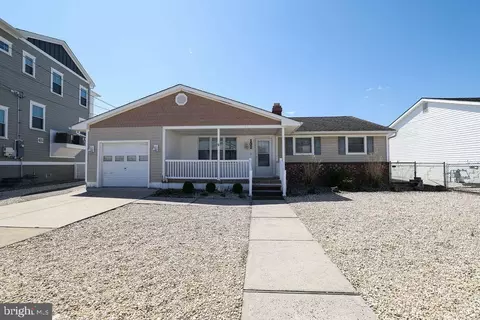 132 E Navasink Dr, Little Egg Harbor Twp, NJ 08087