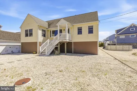 159 Morris Blvd, Manahawkin, NJ 08050