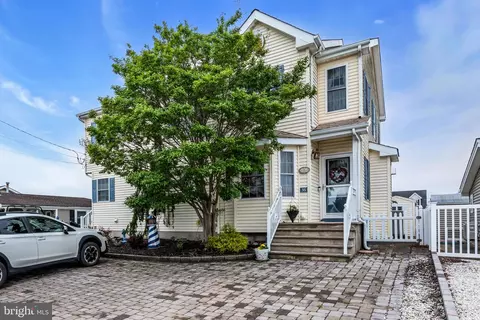 36 Mary Alice Rd, Manahawkin, NJ 08050
