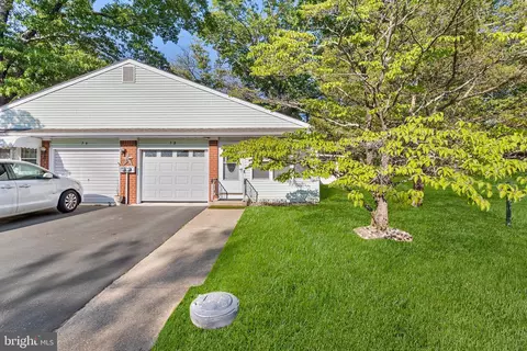 7 Crocus # -B, Manchester Township, NJ 08759