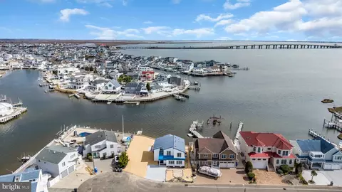 2139 Mill Creek Rd, Manahawkin, NJ 08050