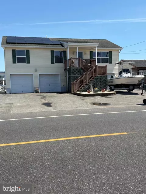 1073 Radio Rd, Little Egg Harbor Twp, NJ 08087
