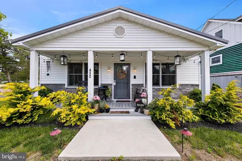 413 S Green St, Tuckerton, NJ 08087