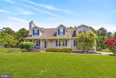 10 Country Rd, Jackson, NJ 08527