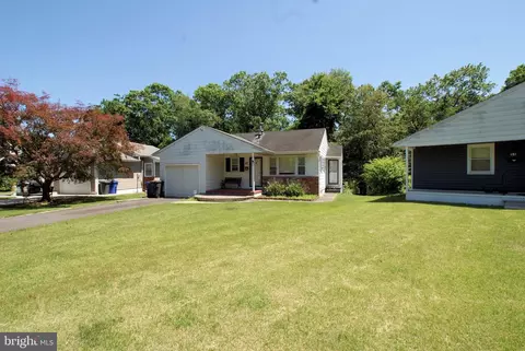 47 Coral Bell Holw, Toms River, NJ 08755