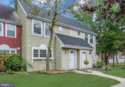 315 Beach Plum Ct, Tuckerton, NJ 08087