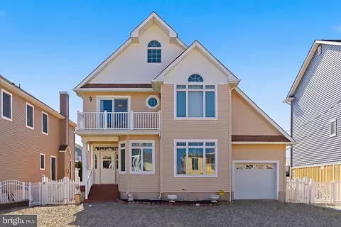 32 Halsey Dr, Brick, NJ 08723
