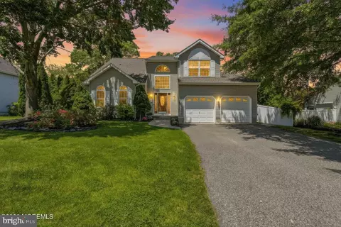 202 Veronica Ct, Lanoka Harbor, NJ 08734