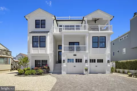 111 E Tennessee Ave, Long Beach Township, NJ 08008