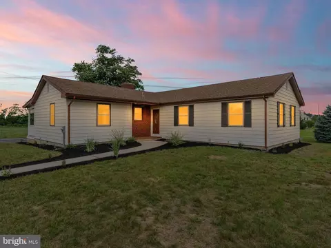 101 Highbridge Rd, New Egypt, NJ 08533