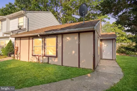 123 Lexington Blvd, Barnegat, NJ 08005