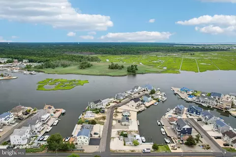 View/Area - 1107 Leilani Dr, Forked River, NJ 08731 photo 7 of 19