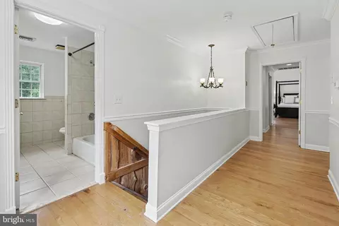 Entry Way - 700 Wright-debow Rd, Jackson, NJ 08527 photo 6 of 7