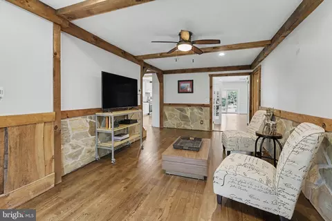 Entry Way - 700 Wright-debow Rd, Jackson, NJ 08527 photo 1 of 7